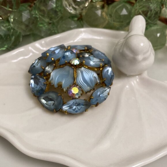 JULIANA D&E STYLE GIVRE RHINESTONE BROOCH - Picture 3 of 10